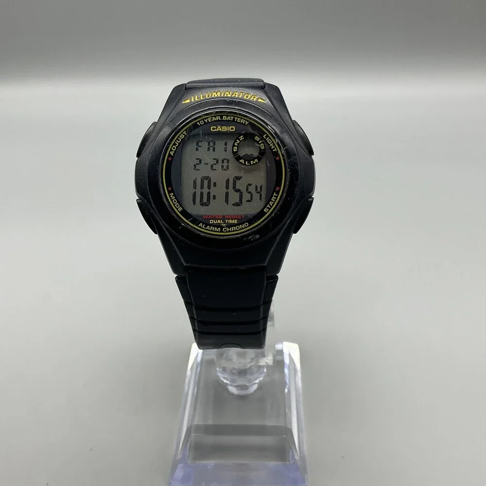 Casio 3233 F-200 Mens Watch 40mm Gray Digital Dial Black Resin Illuminator